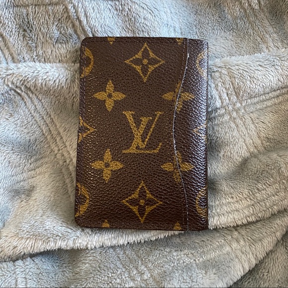 Louis Vuitton Card Holder - Picture 2 of 11